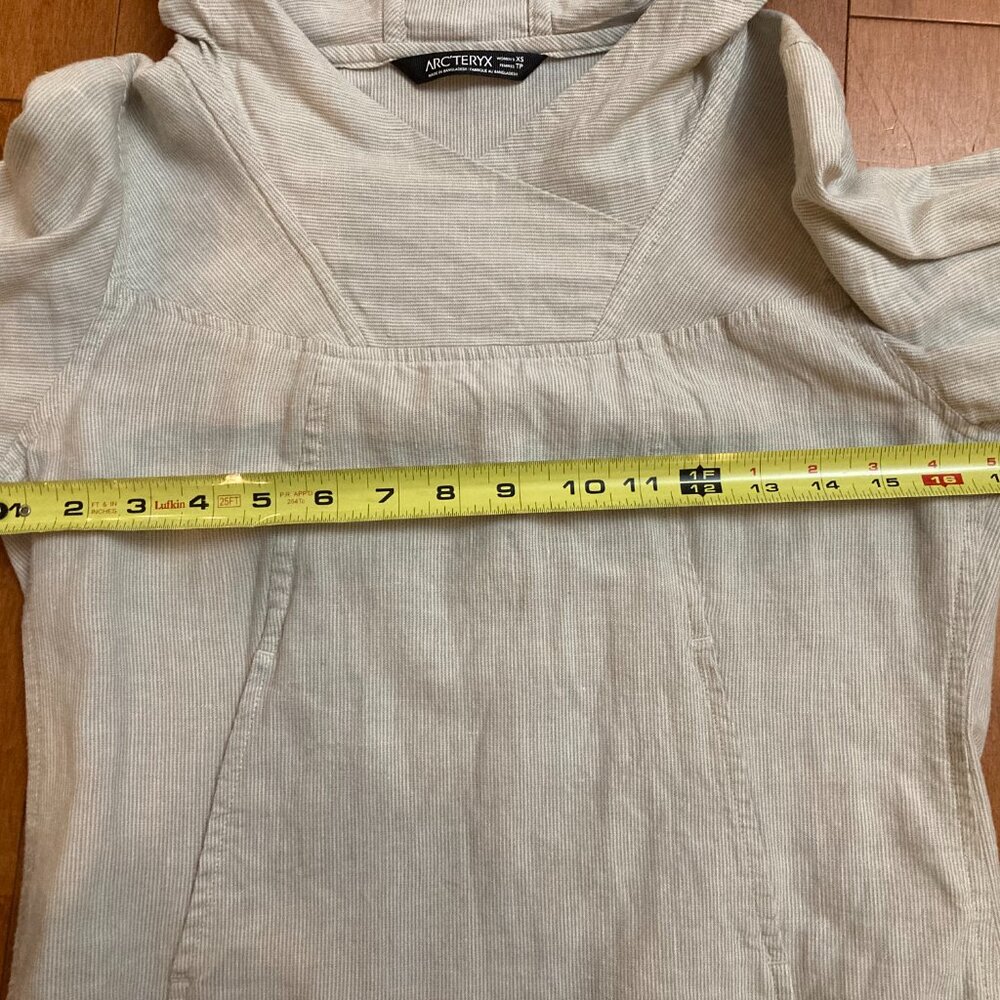 Light Cream Hooded Pullover Top by No Brand Visible - Picture 4 of 6